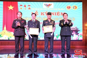 'Vun đắp mối quan hệ hữu nghị đặc biệt Việt Nam - Lào