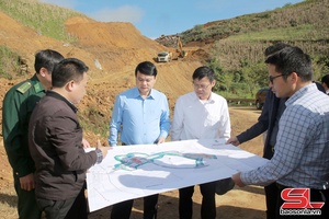 Đẩy nhanh tiến độ xây dựng cửa khẩu chính Lóng Sập thành cửa khẩu quốc tế