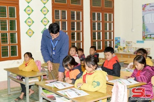 'Gieo chữ nơi vùng cao biên giới