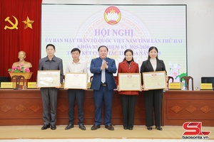 Ủy ban MTTQ Việt Nam tổng kết công tác thi đua năm 2025