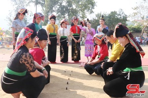 'Trò chơi dân tộc gắn kết cộng đồng