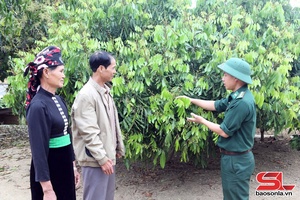 'Giữ vững cuộc sống bình yên nơi biên cương