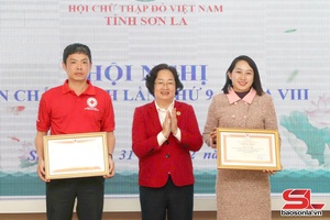 'Lan tỏa tấm lòng nhân ái đến với cộng đồng