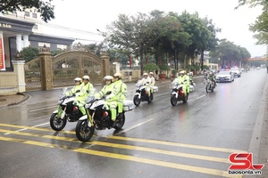 'Quyết liệt triển khai các giải pháp bảo đảm an toàn giao thông ngay từ đầu năm