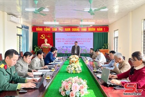 'Kiểm tra công tác chuẩn bị bầu cử đại biểu Quốc hội, HĐND các cấp tại xã Pắc Ngà