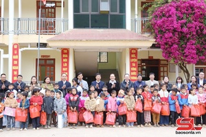 Chương trình “Xuân trao yêu thương – Tết thêm gắn kết” năm 2026