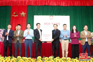 'Nêu cao trách nhiệm, vì quyền lợi của nhân dân, vì sự phát triển chung