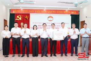 'Cam kết thực hiện tốt vai trò cầu nối của cử tri với HĐND