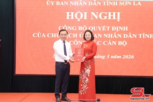 'Hội nghị công bố và trao quyết định của Chủ tịch UBND tỉnh Sơn La về công tác cán bộ
