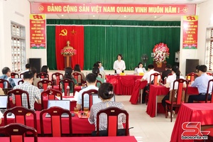 Đoàn giám sát của Ban Thường vụ Tỉnh ủy làm việc với các đảng ủy các xã Mai Sơn, Tà Hộc, Chiềng Sung, Phiêng Pằn