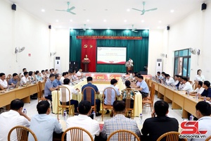 'Ngân hàng nhà nước Chi nhánh khu vực 3 làm việc với các xã khu vực Sông Mã