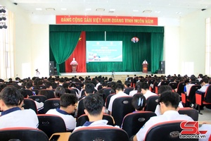 'Hội thảo “Hành trình khởi nghiệp và đổi mới sáng tạo từ THPT”