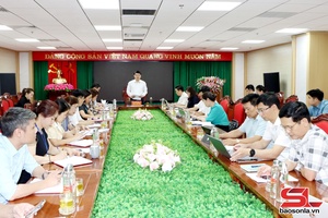 Phó Chủ tịch UBND tỉnh làm việc với Sở Tài chính