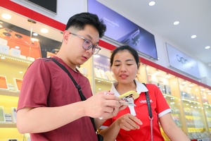 'Viettel tung nhiều ưu đãi khuyến khích khách hàng sớm xác thực thông tin thuê bao