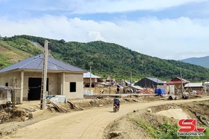 'Đẩy nhanh tiến độ các dự án khắc phục hậu quả thiên tai