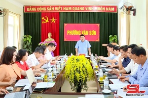 Đoàn Giám sát số 02 của Ban Thường vụ Tỉnh ủy giám sát tại phường Vân Sơn và xã Đoàn Kết