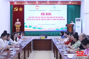 'Tìm giải pháp mở rộng đầu ra cho sản phẩm cây ăn quả của hợp tác xã do phụ nữ quản lý
