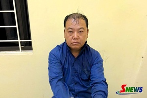 'Bắt giữ đối tượng vận chuyển trái phép 2 bánh heroin và ma tuý tổng hợp
