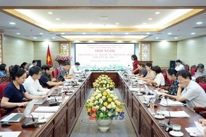 'Thẩm tra các chính sách về lao động, việc làm và y tế