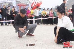 ‘To mak le’ – a unique folk game in Son La