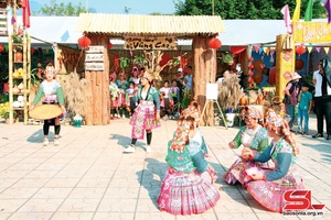 Mountainous hamlets in Quynh Nhai preserve Mong ethnic culture