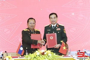 Vietnamese, Lao defence ministers hold talks in Son La