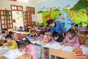 'Quynh Nhai achieves level 3 primary education universalization standards