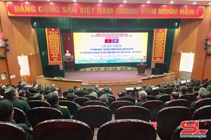 Ceremony marks 75th traditional day of Vietnamese volunteers, military experts helping Laos