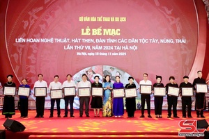 'Son La wins high prizes at 2024 Then singing and Tinh musical instrument festival 