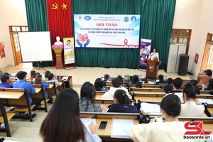 'HIV prevention workshop held for 90 Tay Bac University students