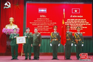 Provincial Military Command receives Lao Defence Ministry’s second-class Feat of Arms Order