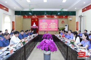 Son La, Laos’ Luang Prabang province exchange experience in combating cross-border crime