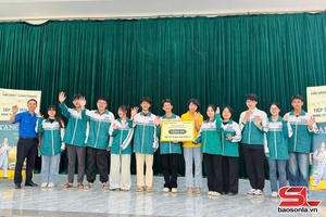 'Nhôm xỏng cài 1.000 đồi vé xe choi hanh mua thi