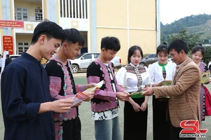 'Over 16,000 people in Van Ho get legal education