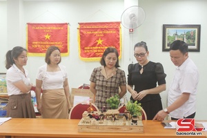 27 models and products win awards at 7th provincial Innovation Contest for Teenagers and Children 
