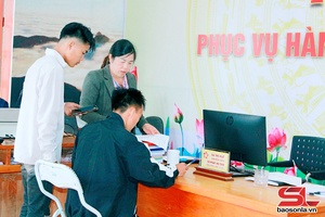  Tà Xùa nhặn cánh kẻ khày cài 120 phú chỉa lai hành chính