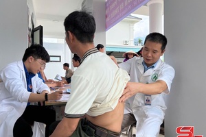 'Free medical checkups and medicine provided for residents in flood-affected areas