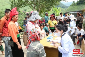 'Programme supports students in Ta Vat hamlet
