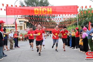  Phọn nương mự hội văn hóa chu chựa côn xã Mường La pì 2025: Giải len "Mường La hựt bát"