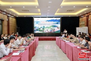Nho sùng đơi kìn dú nẳng phổng po me chựa nọi côn  