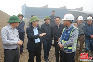  Đồng chí Bí thư Tỉnh ủy kiểm tra dự án tang xè len văn Hòa Bình - Mộc Châu cánh dự án tang đô thị - càng phổng Mộc Châu