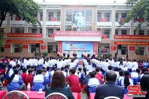  Chiên páo cặm phong quân dàng haử 750 học sinh