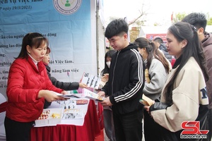 'Mường La ndo njôngr txuôk chuôs cêr khov nênhs uô nuv