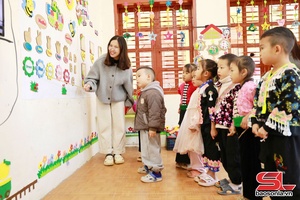 Paz shuv xênhz tox siaz nzor tâu pâuz luk Anh