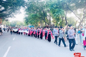  Hiềm chự nen chăn văn hóa ngươn lang chựa côn Mương