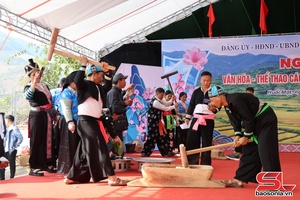 Phọn nương ngon thi tằm khảu pảnh lék nẳng Mự hội văn hóa – thể thao xã Huổi Một