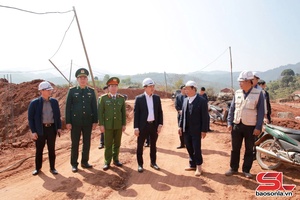 Uô sai têx yar cơưv ntơưv 13 luz xã đriv têz