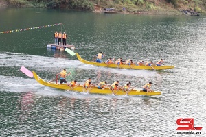 Lov jêv ntưk Jâus gruôv pax tưr gruôv gox cênhz cưv xã Quỳnh Nhai shông 2026