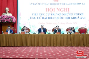 Election candidates deliver pledges to voters with highest sense of responsibility, determination