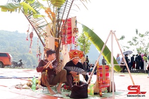 Pàng hội Pang A khòng chựa côn La Ha